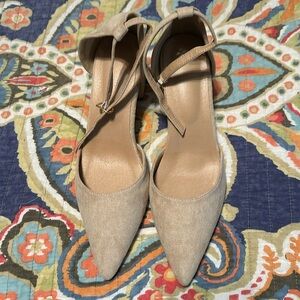 Faux suede tan pumps - Size EUR41 (9.5 women’s US)